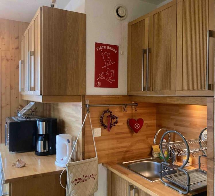 T2 Pour 4 Pers Style Chalet Pied Des Pistes Bolquere Pyrenees 2000 Buitenkant foto